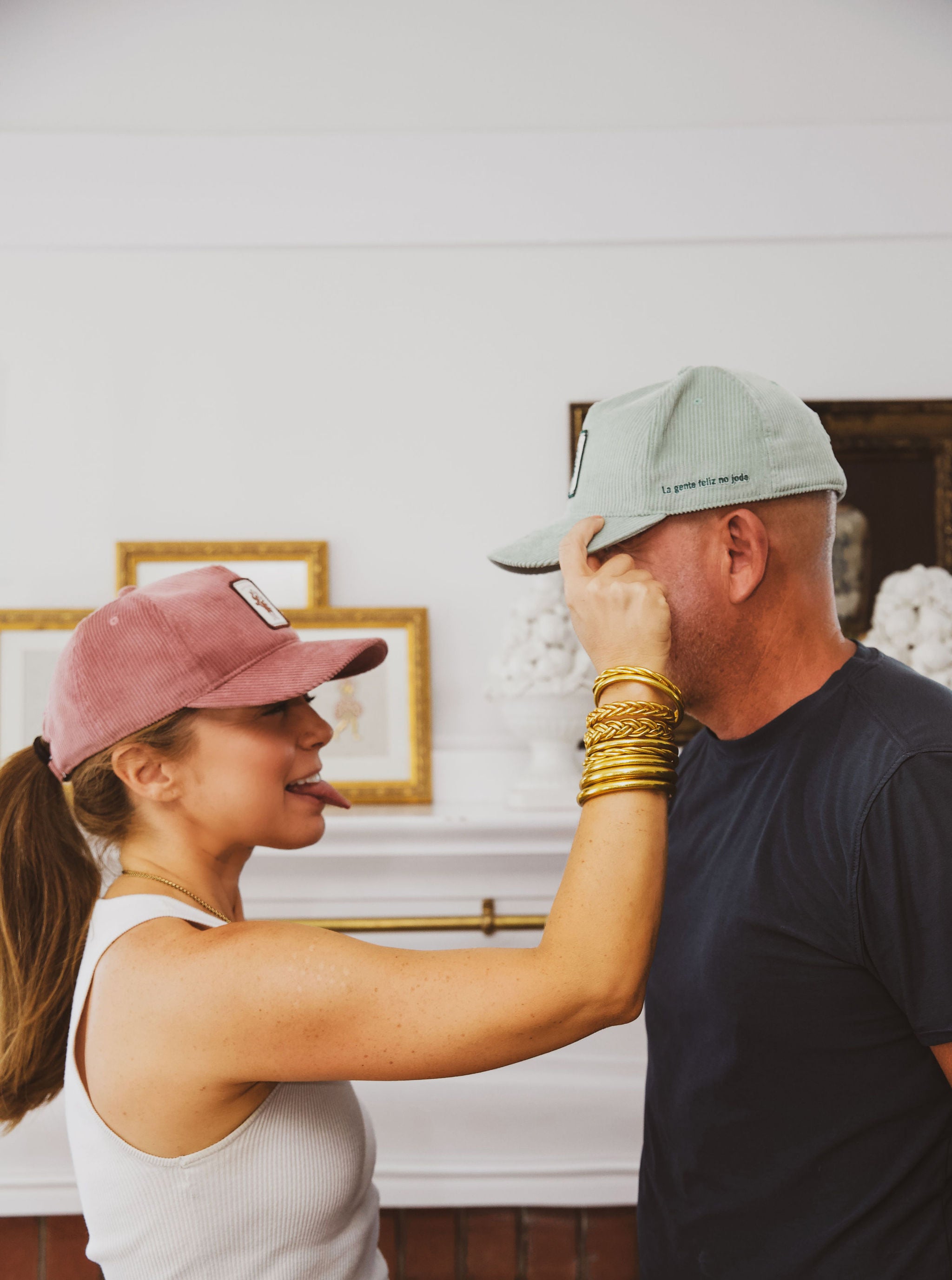 La Gente Feliz No Jode Hat (Celery Green)