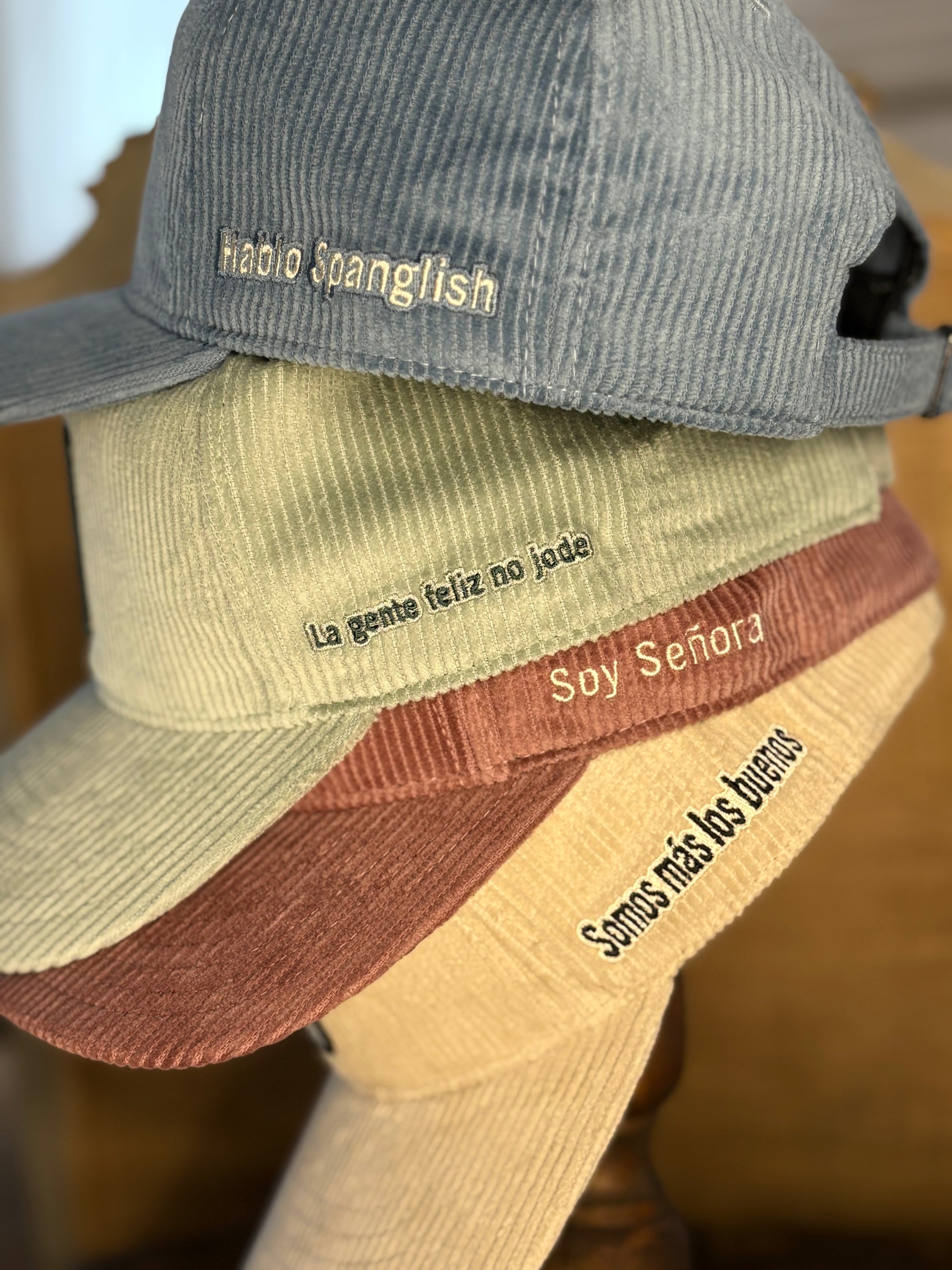 Somos Más Los Buenos Corduroy Hat