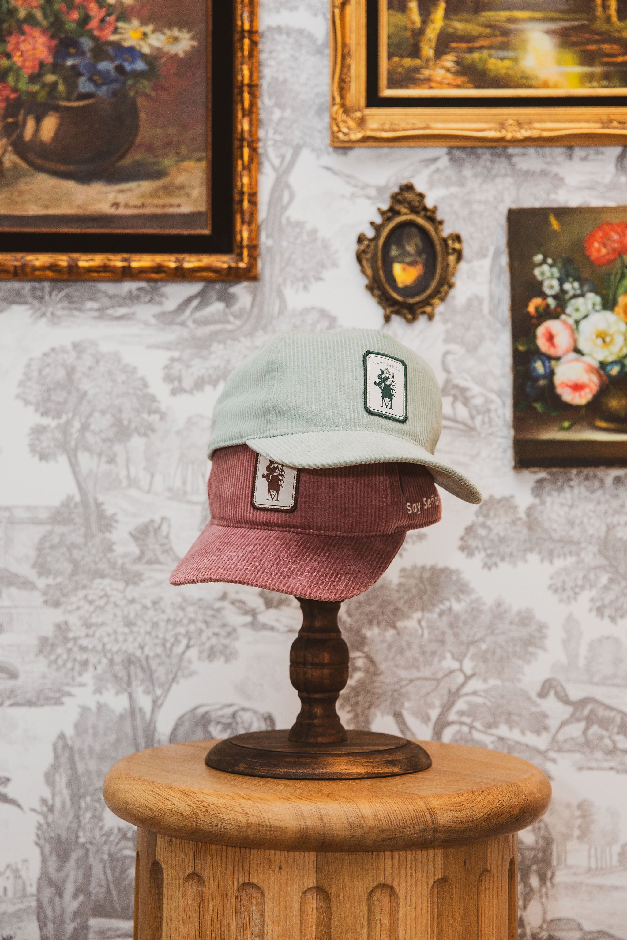 PRE SALE : La Gente Feliz No Jode Hat (Celery Green)