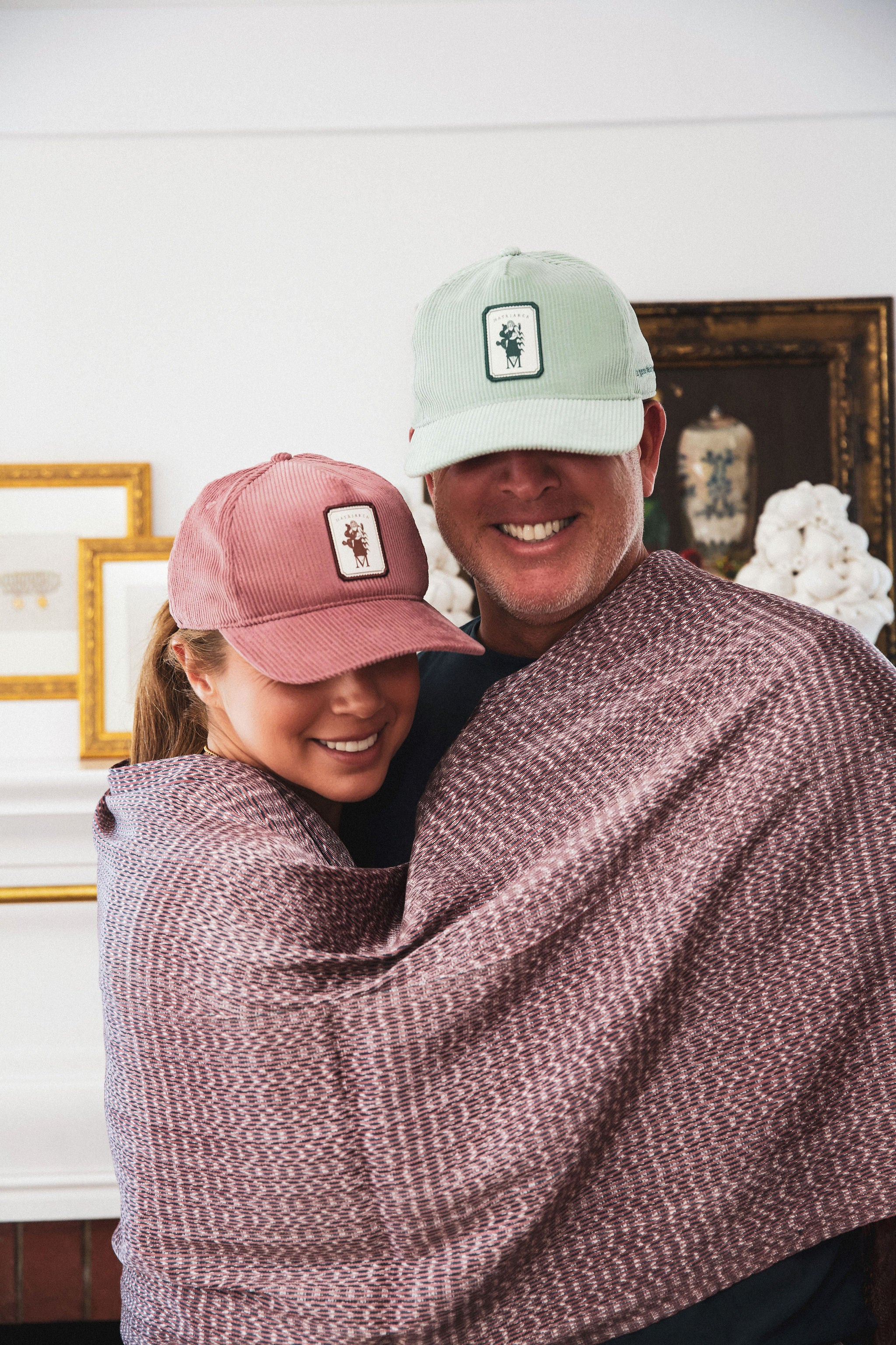 PRE SALE : La Gente Feliz No Jode Hat (Celery Green)